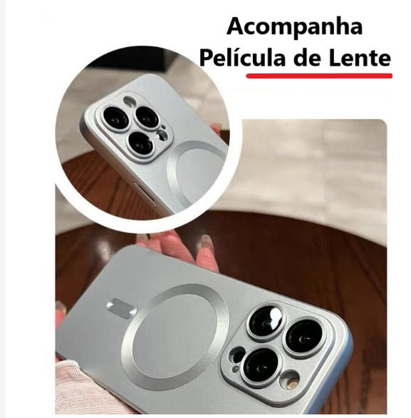 METAL - Capa Capinha Magsafe Magnético Metálico Sem Fio para iPhone 11 12 13 14 15 Plus Max Pro ProMax Fosco Silicone Com Lente